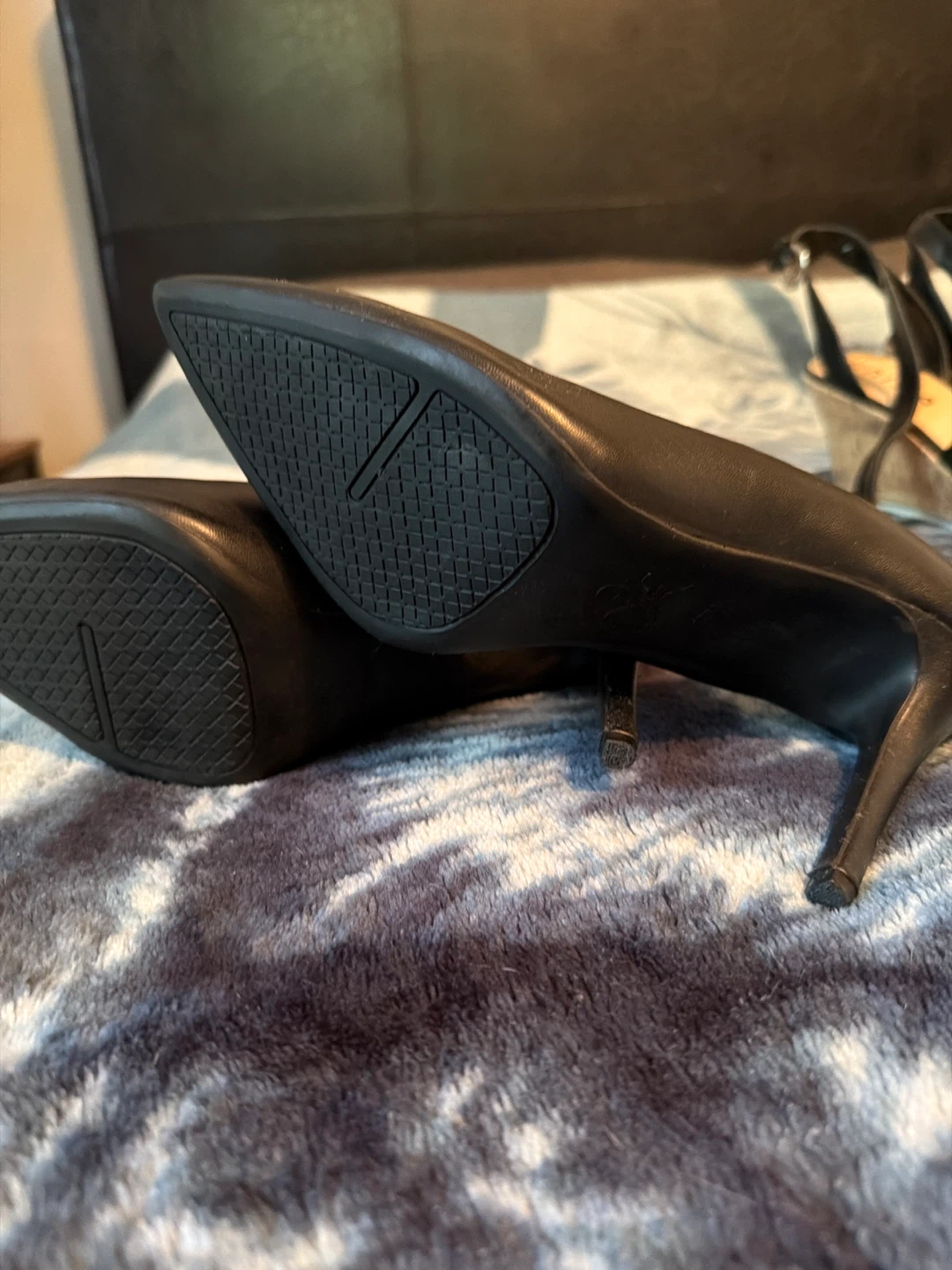 Nine West Black Leather Pointed Toe Heels - photo 3