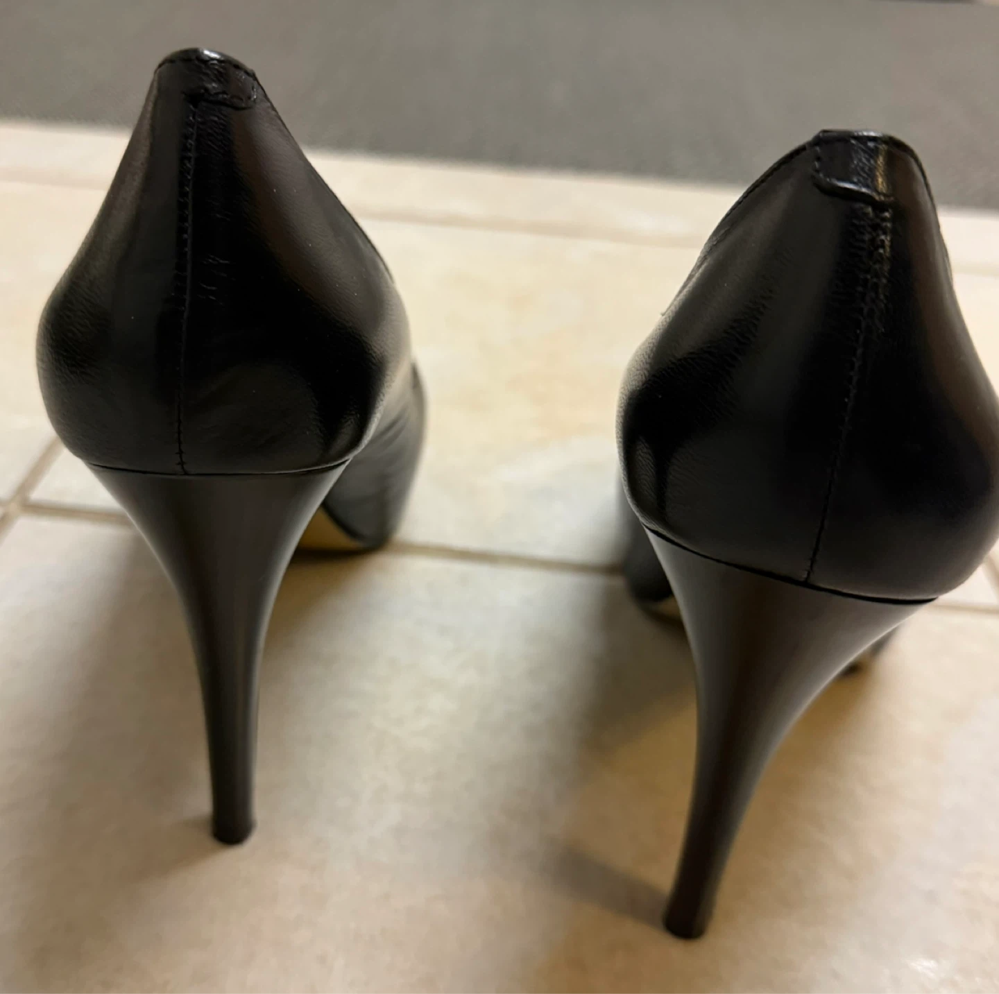 Nine West Black Peep-Toe Heels Size 8M - photo 3
