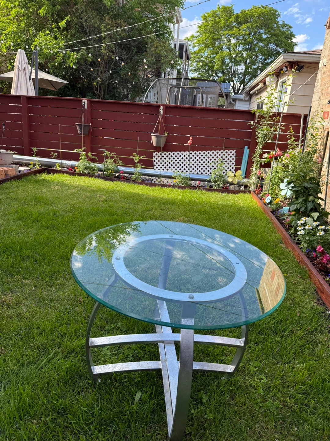 Round Glass Top Accent Table with Metal Base - photo 5