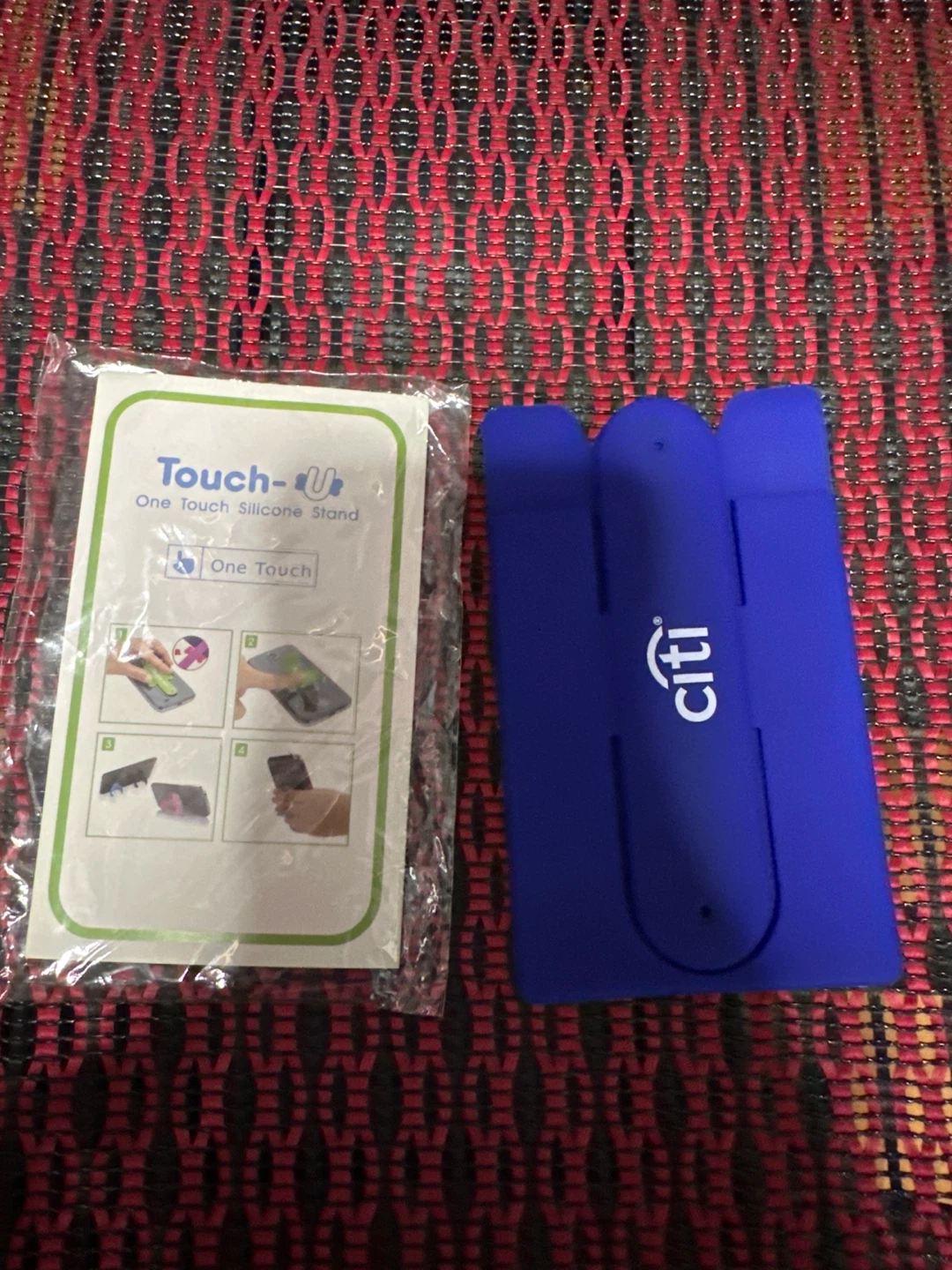 ⚽️ Touch-Up One Touch Silicone Stand for Phones