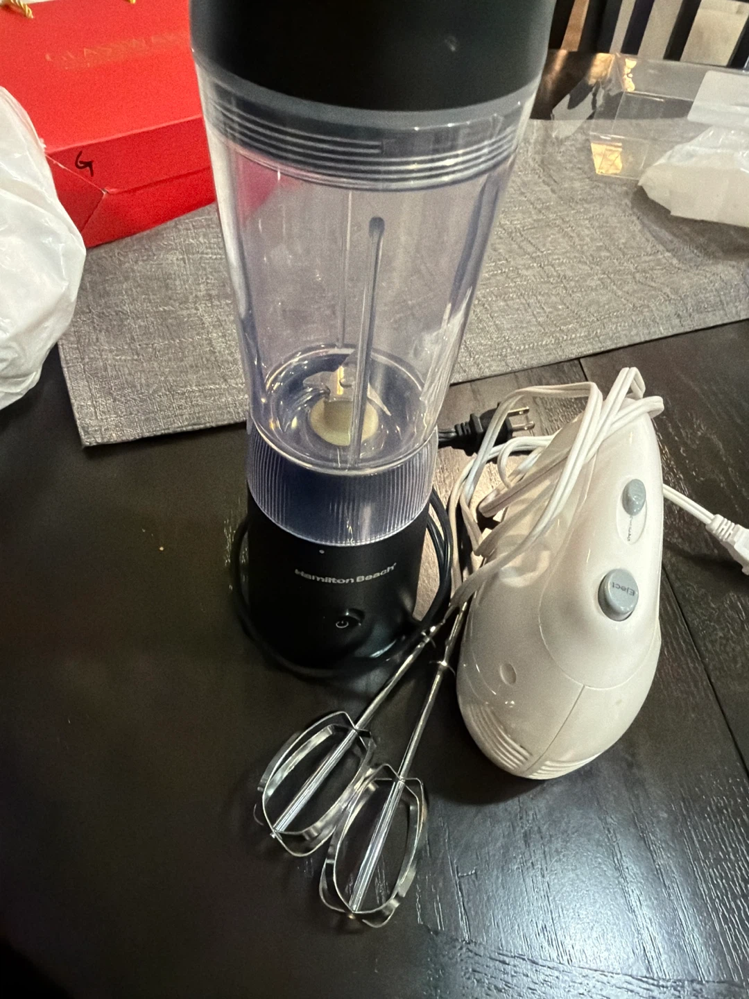 Hamilton Beach Personal Blender and Hand Mixer Set