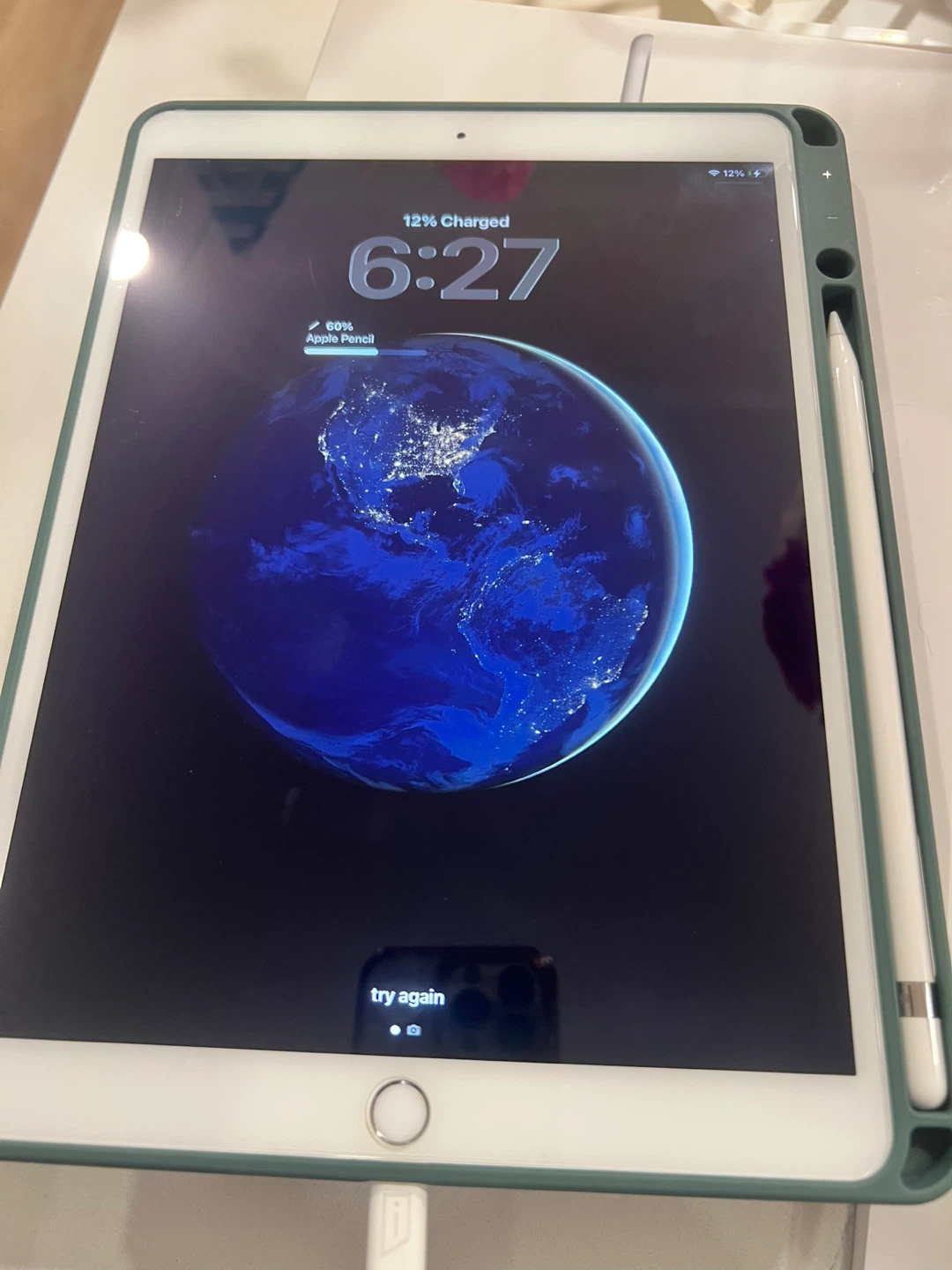 Apple iPad Air 3 with Apple Pencil and Case - photo 2