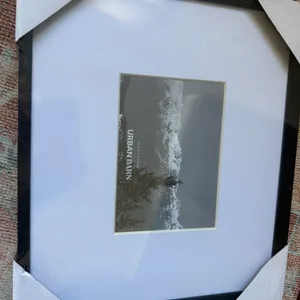 Urban Barn Russo Gallery Frames (2 or 4) 🖼️ 5x7 Black
