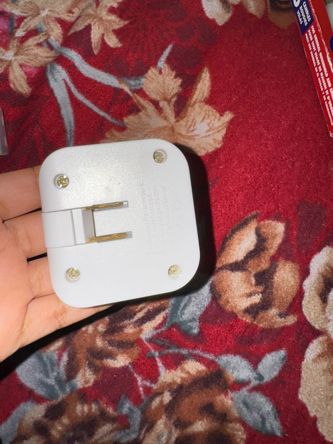 White Folding Extension Adapter with 6 ports - photo 5