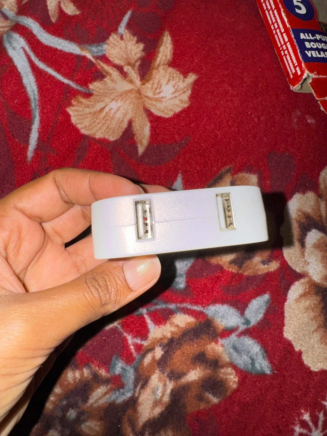 White Folding Extension Adapter with 6 ports - photo 4