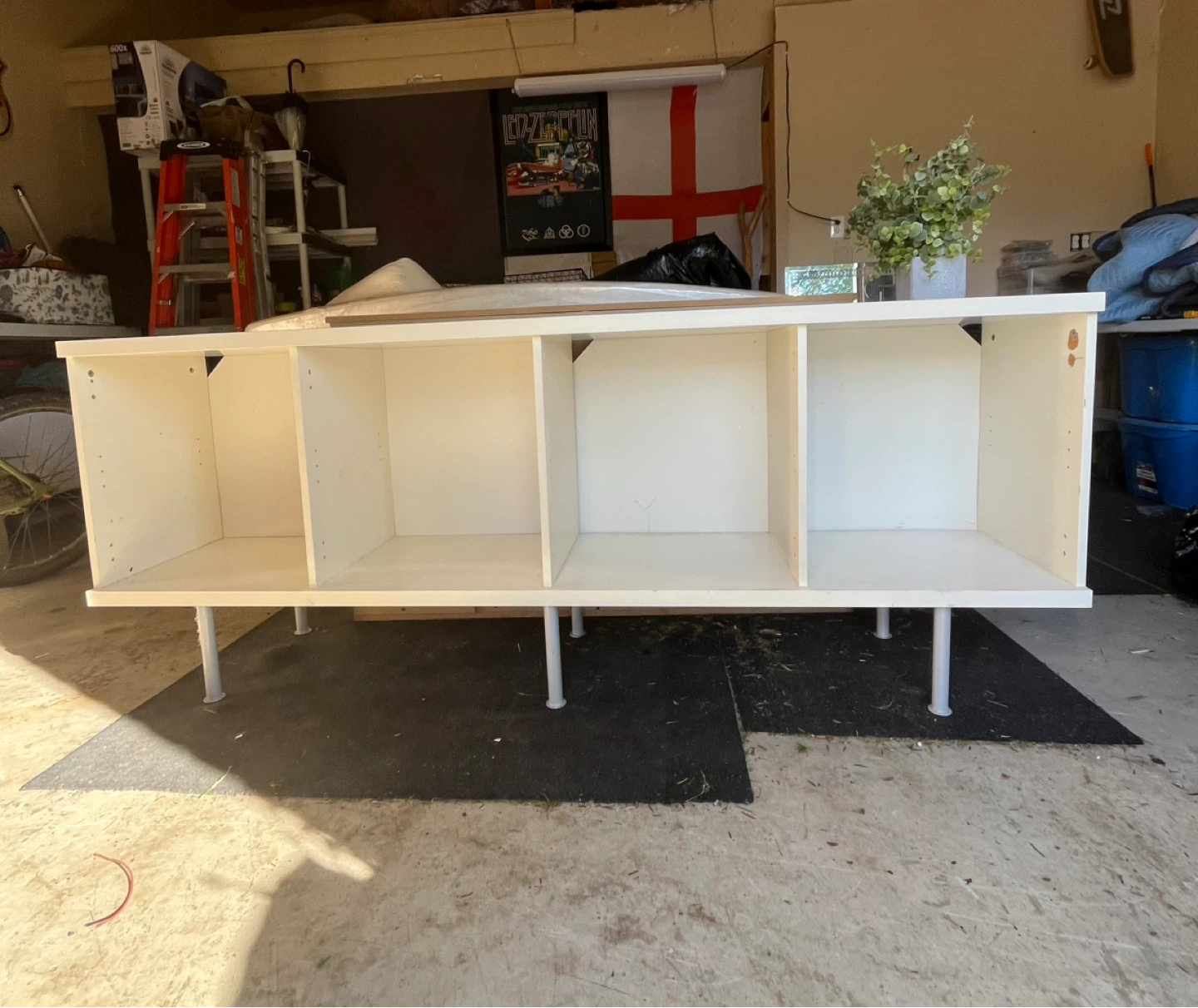 White Storage Unit/Bookcase with 4 Cubbies