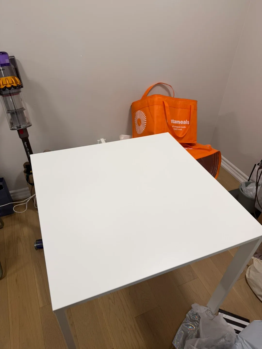 Table - White
