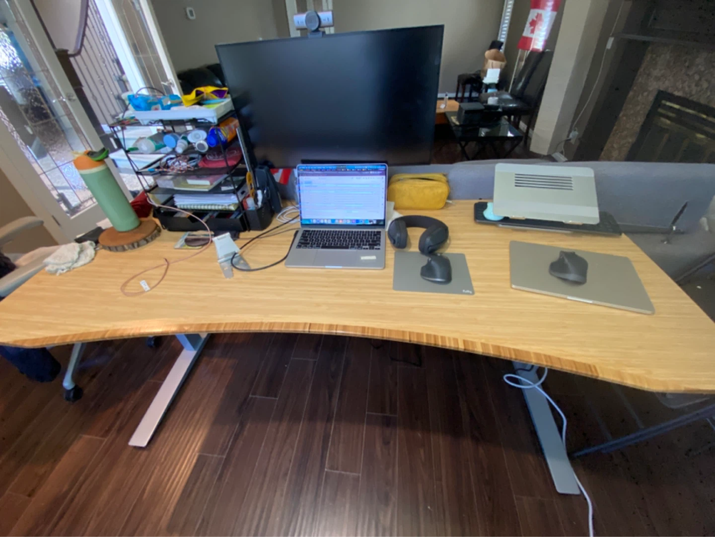 Herman Miller Fully standing desk with bamboo top