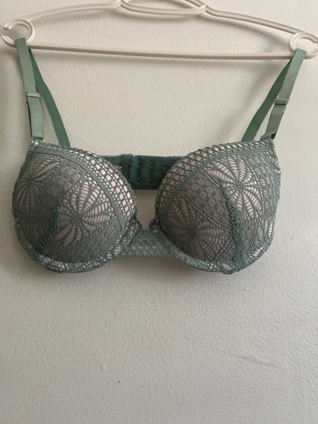 ⚽️Hunkemöller Push-Up Bra - Green
