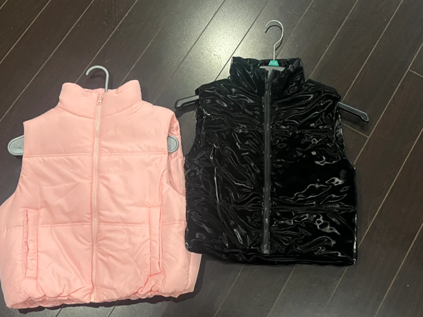 Girls' Puffer and Shiny Vests - Size M - photo 2