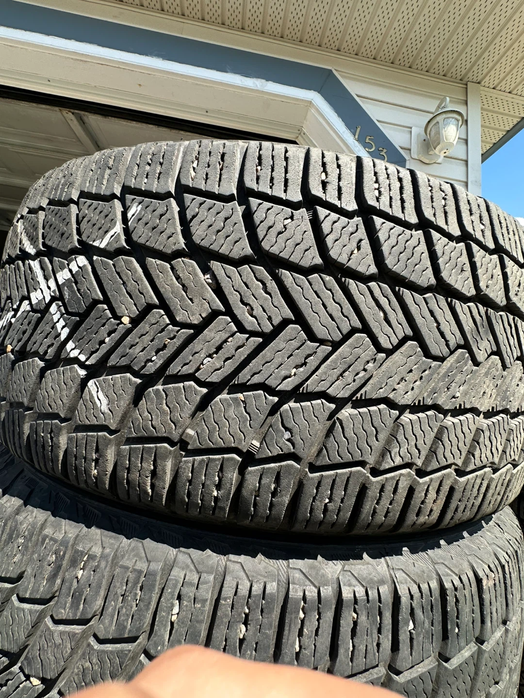 4: Tires size 225/40R18 Michelin
