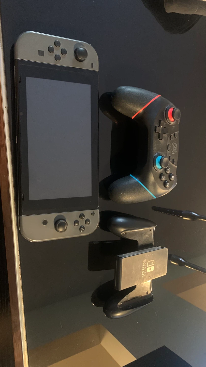 Nintendo Switch Console with Controller - photo 3