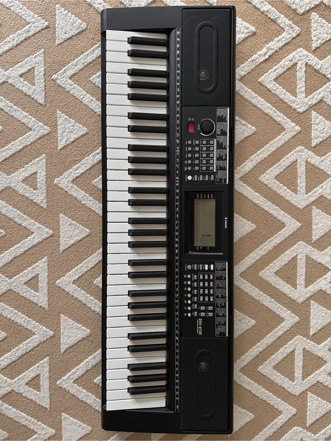 Electronic Keyboard