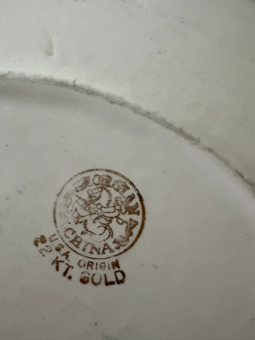 Decorative Plate with Canadian Flag and Maple Leaves - photo 2