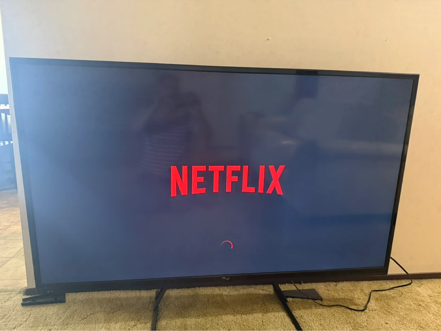 RCA Smart TV Virtuoso 60 inch excellent condition - photo 2