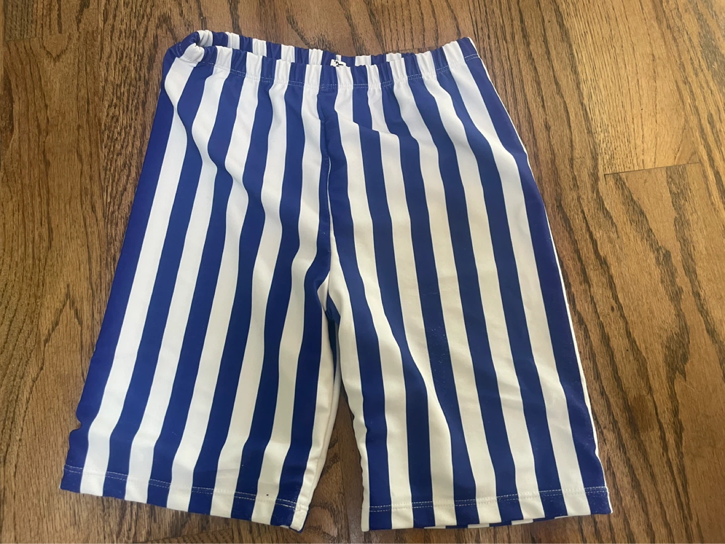 boy‘s swimsuit + hat (8-9T / 130 (2XL) - photo 3