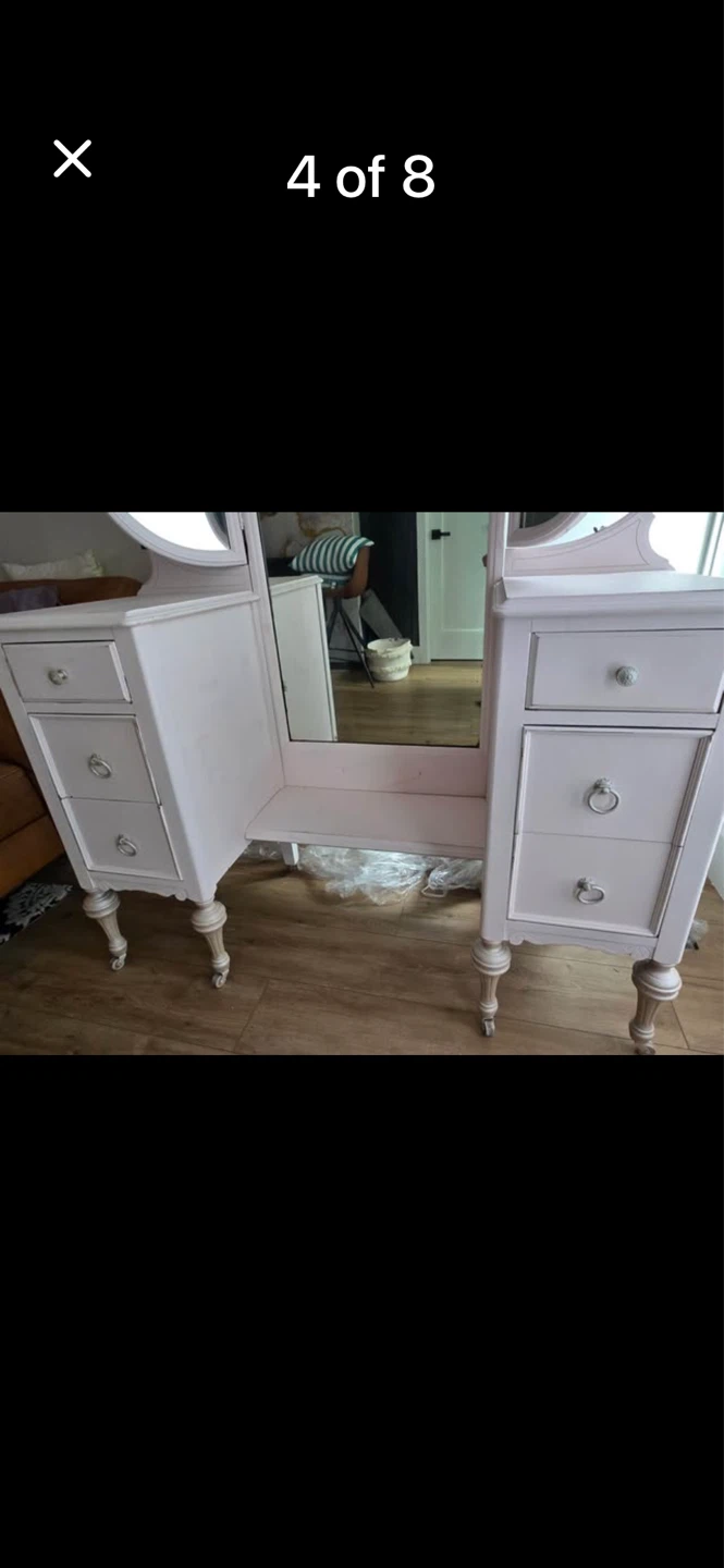 Antique vanity - photo 2