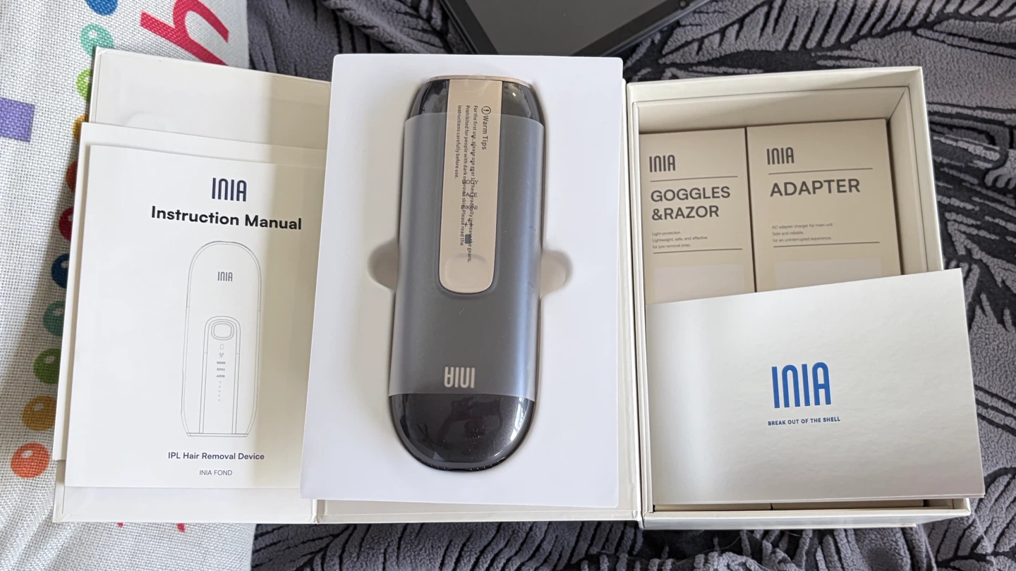 INIA FOND IPL Hair Removal Device with Goggles & Adapter