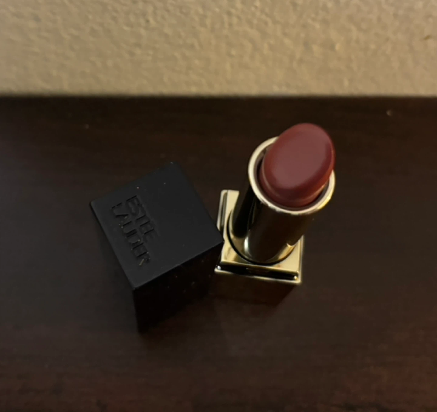 NEW-Estée Lauder Pure Color Envy Lipstick - Rebellious Rose - photo 2