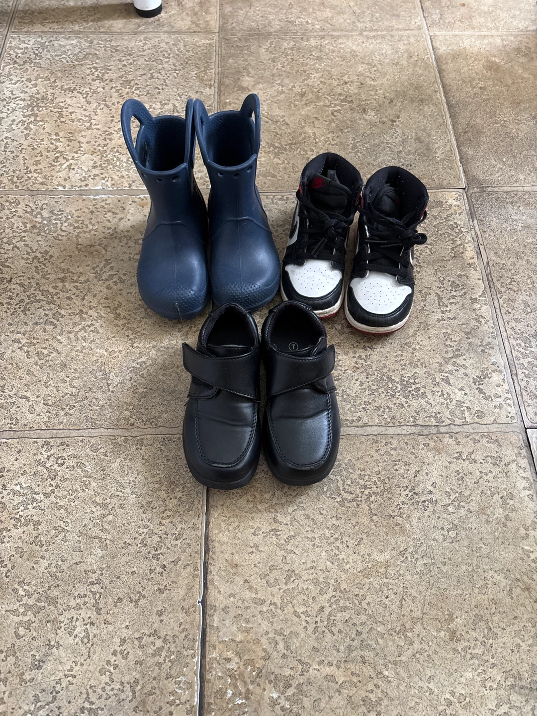 Jordan 1, Crocs Rain Boots and Black Shoes (7c)
