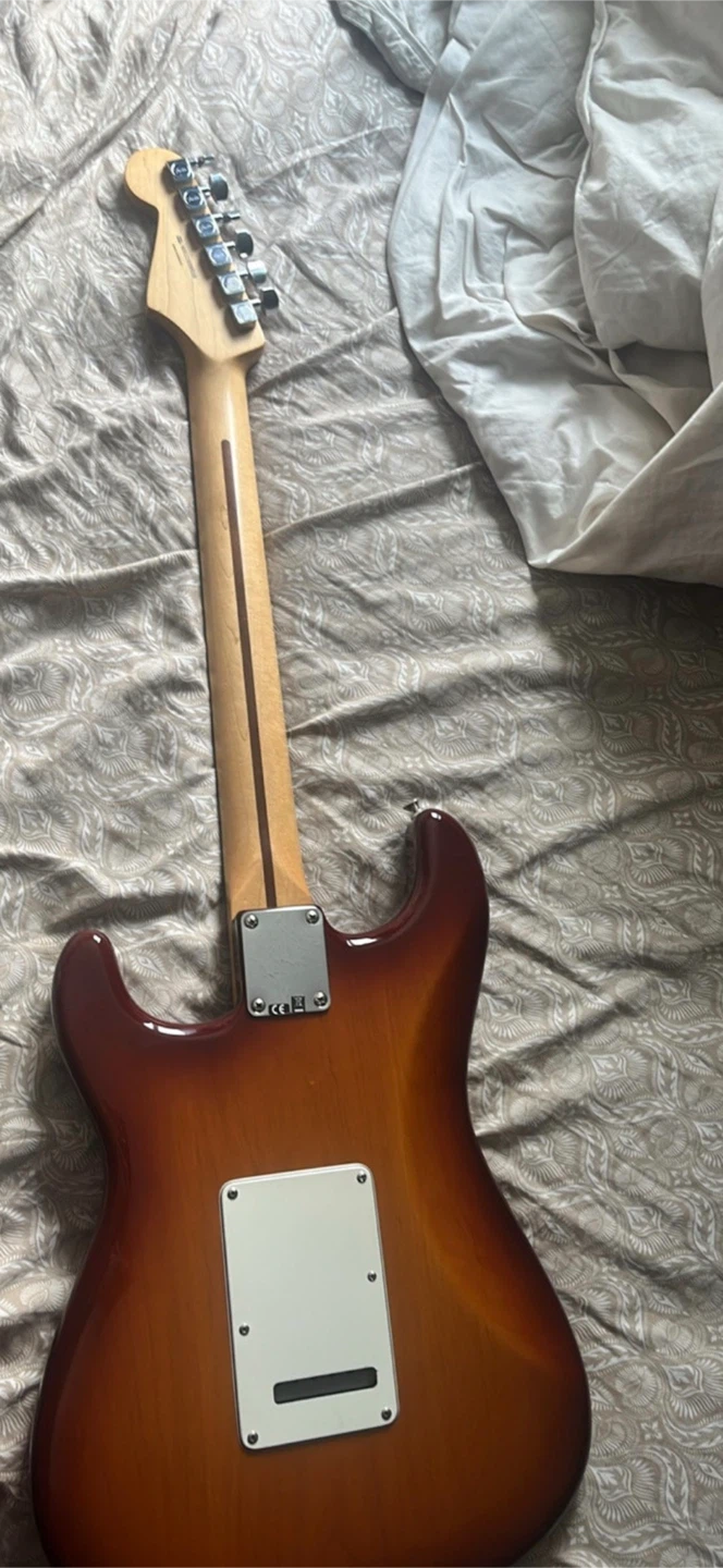 Beautiful Mexican Fender Stratocaster electric guitar - photo 2