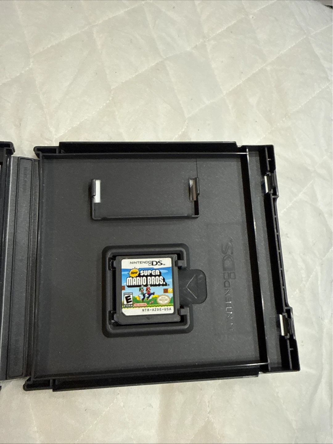 New Super Mario Bros. for Nintendo DS - photo 3