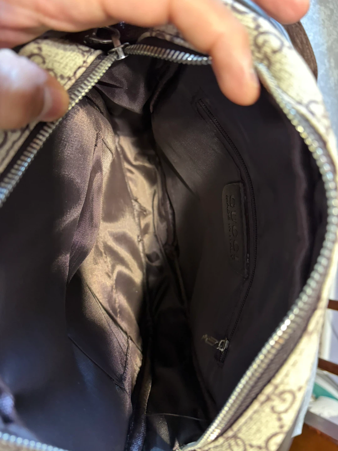 GUCCI Monogram Shoulder Bag - photo 5