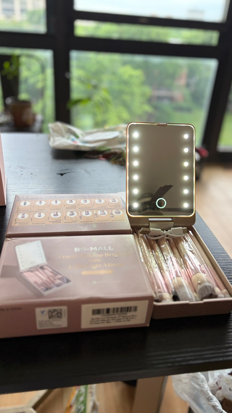 BS-MALL Travel Makeup Brush Set with LED Light Mirror