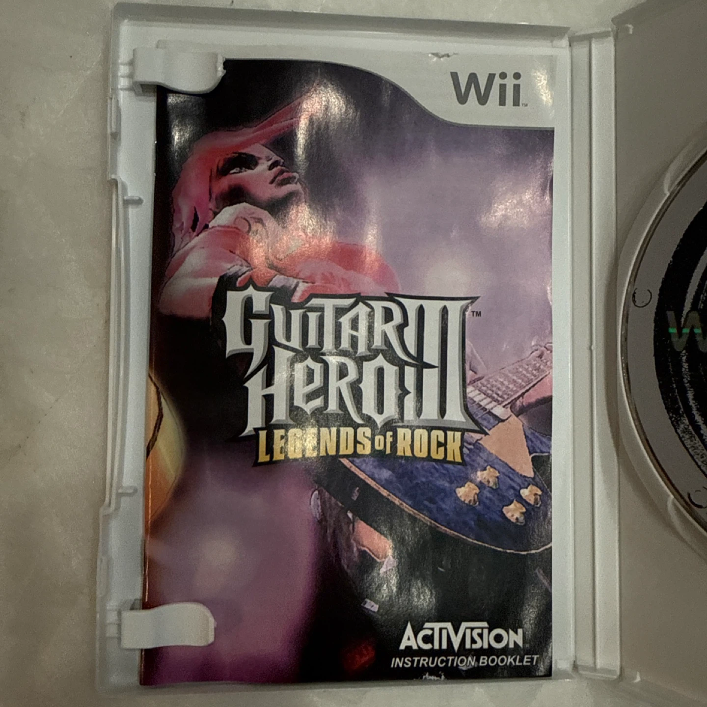Guitar Hero III: Legends of Rock for Wii - photo 2
