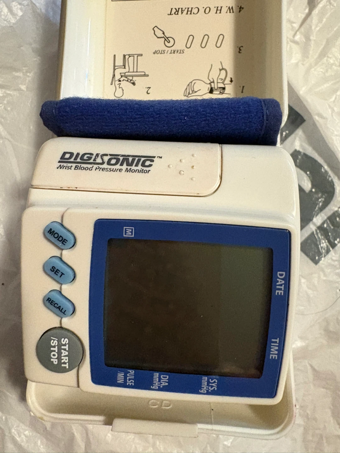 Digis ​​o​​n​i​​c Wrist Blood Pressure Monitor