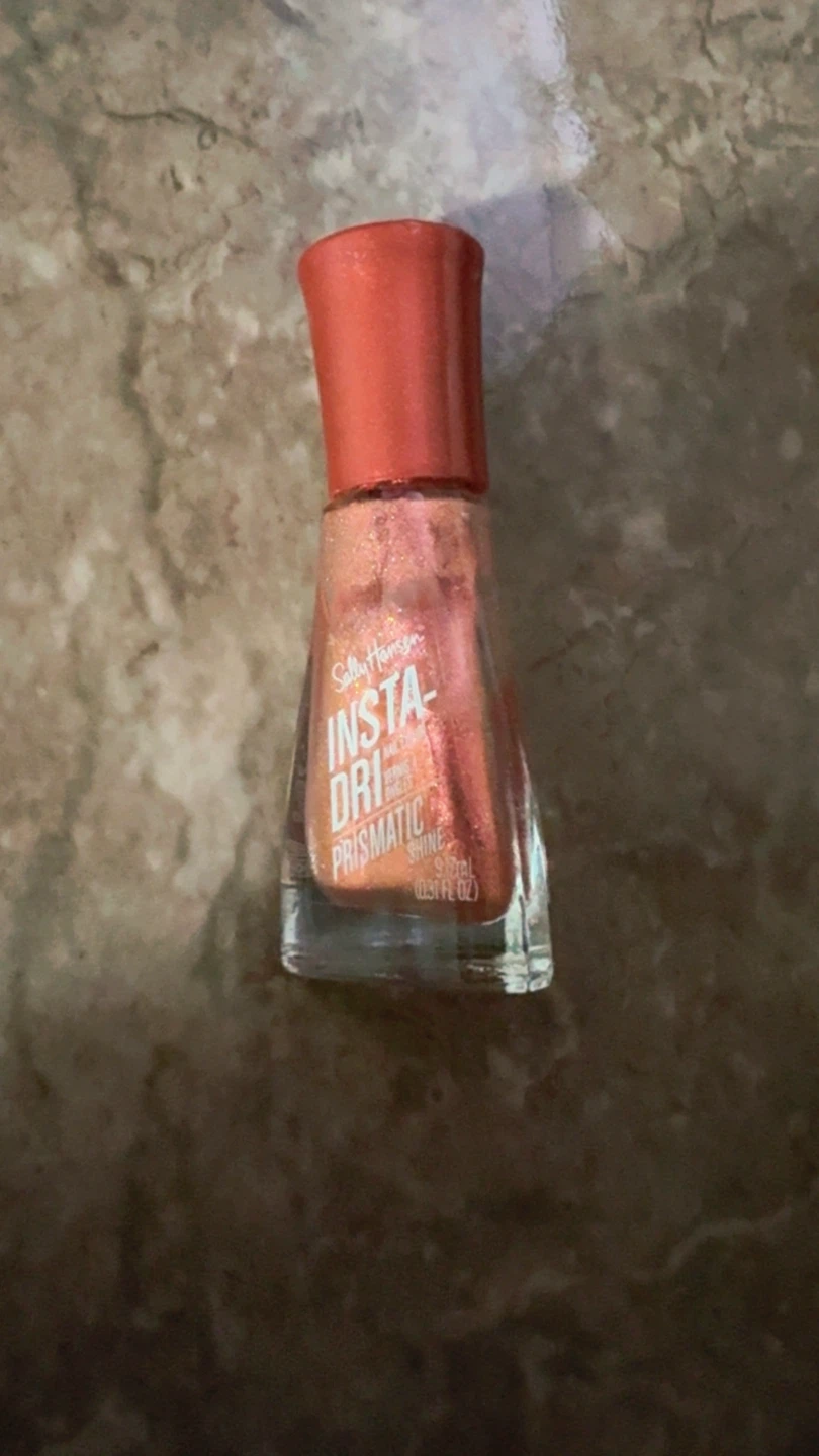 ⚽ Sally Hansen Insta-Dri Prismatic Nail Polish