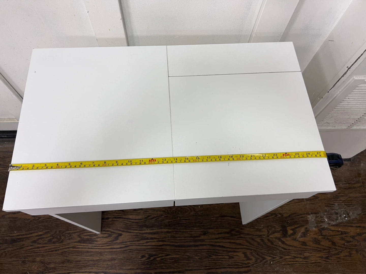 White Vanity Table with Mirror and Drawer - photo 5