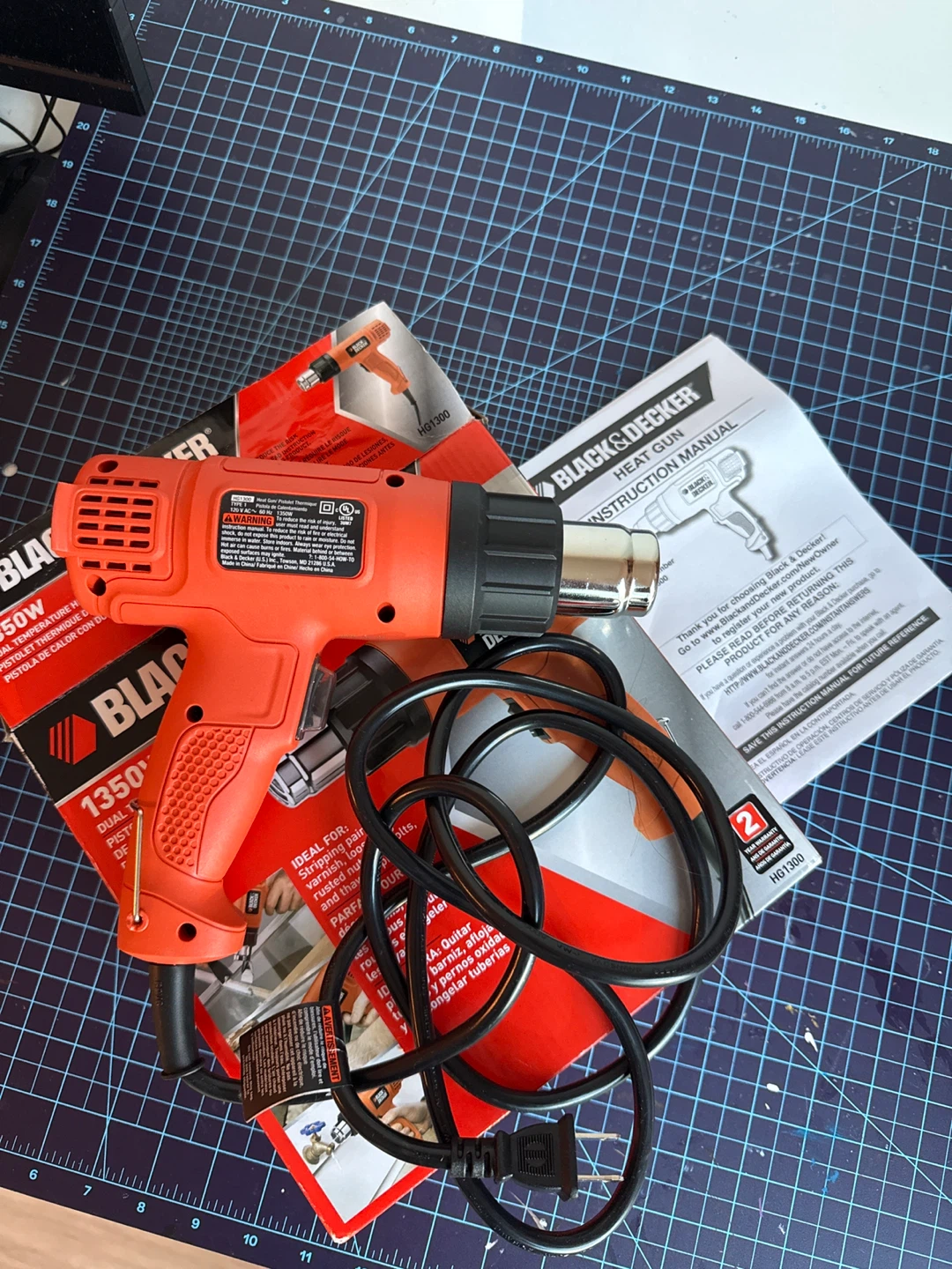 BLACK+DECKER 1350W Dual Temperature Heat Gun