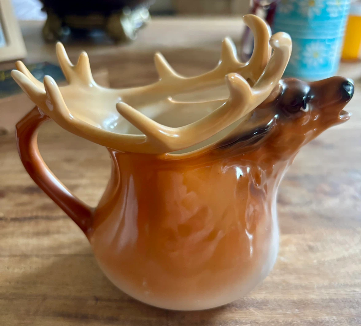 Royal Bayreuth Deer Creamer Pitcher - photo 3