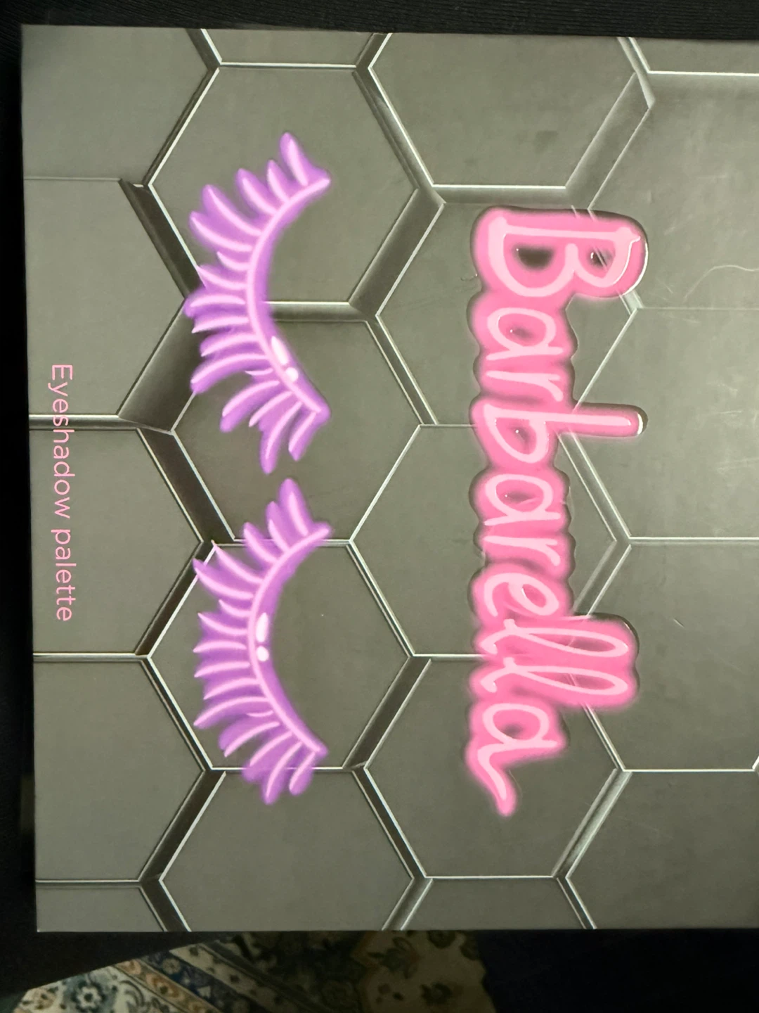 Barbarella Eyeshadow Palette + free items - photo 2