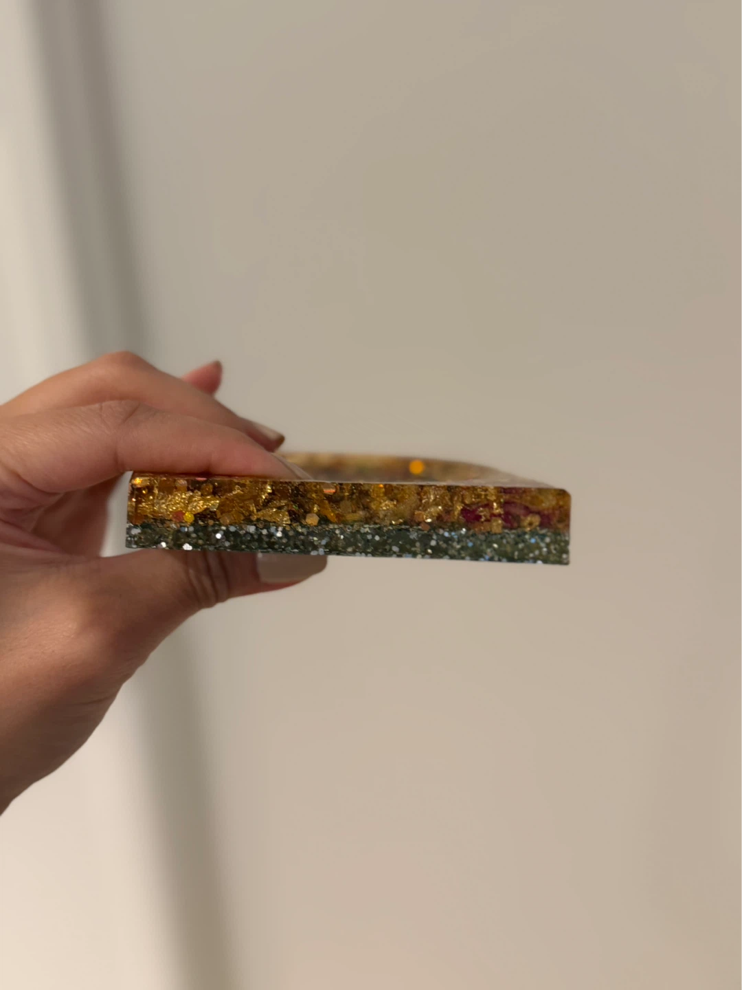 Resin Coaster with Dried Flowers and Gold Flakes - photo 5
