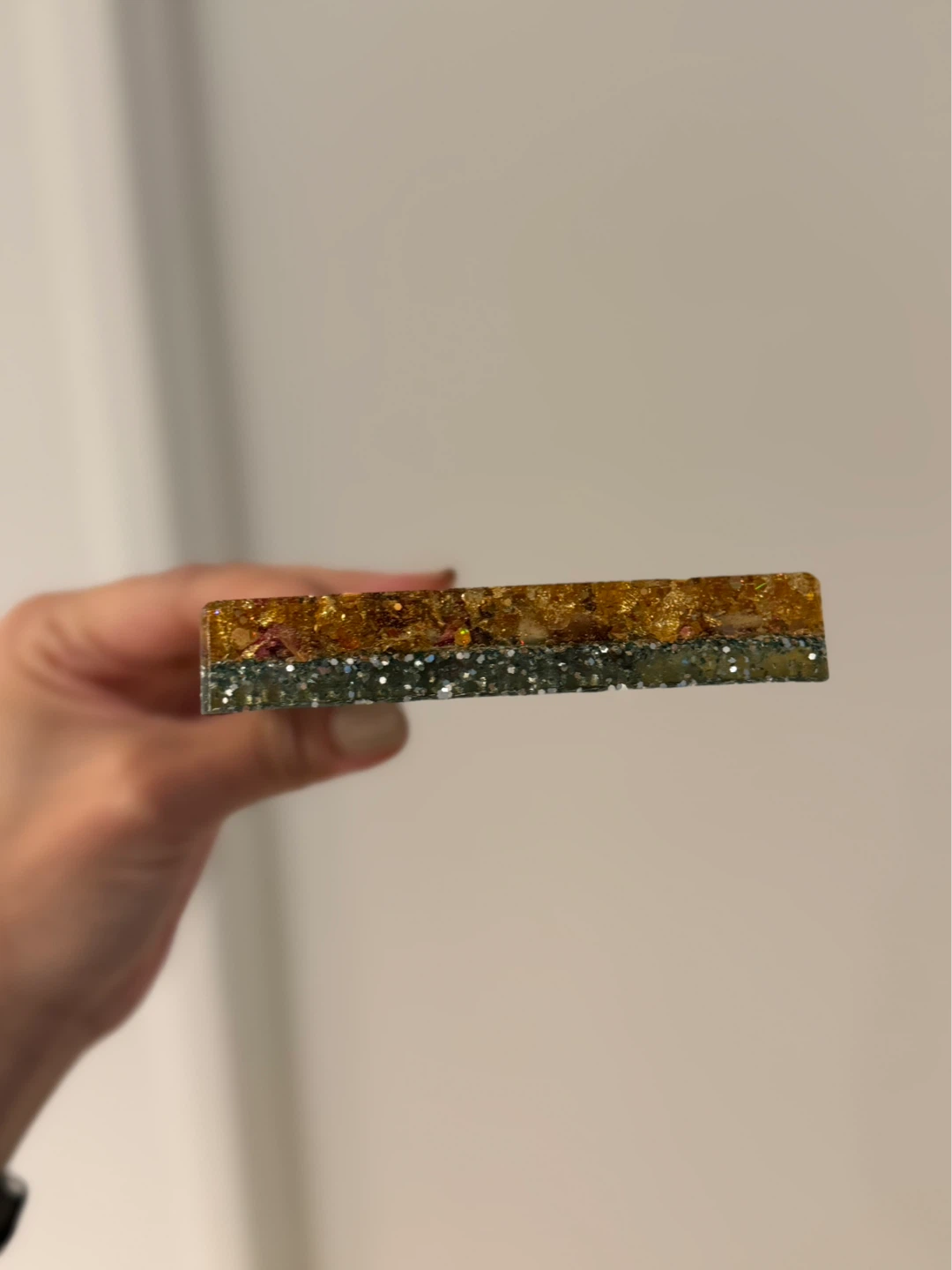 Resin Coaster with Dried Flowers and Gold Flakes - photo 4