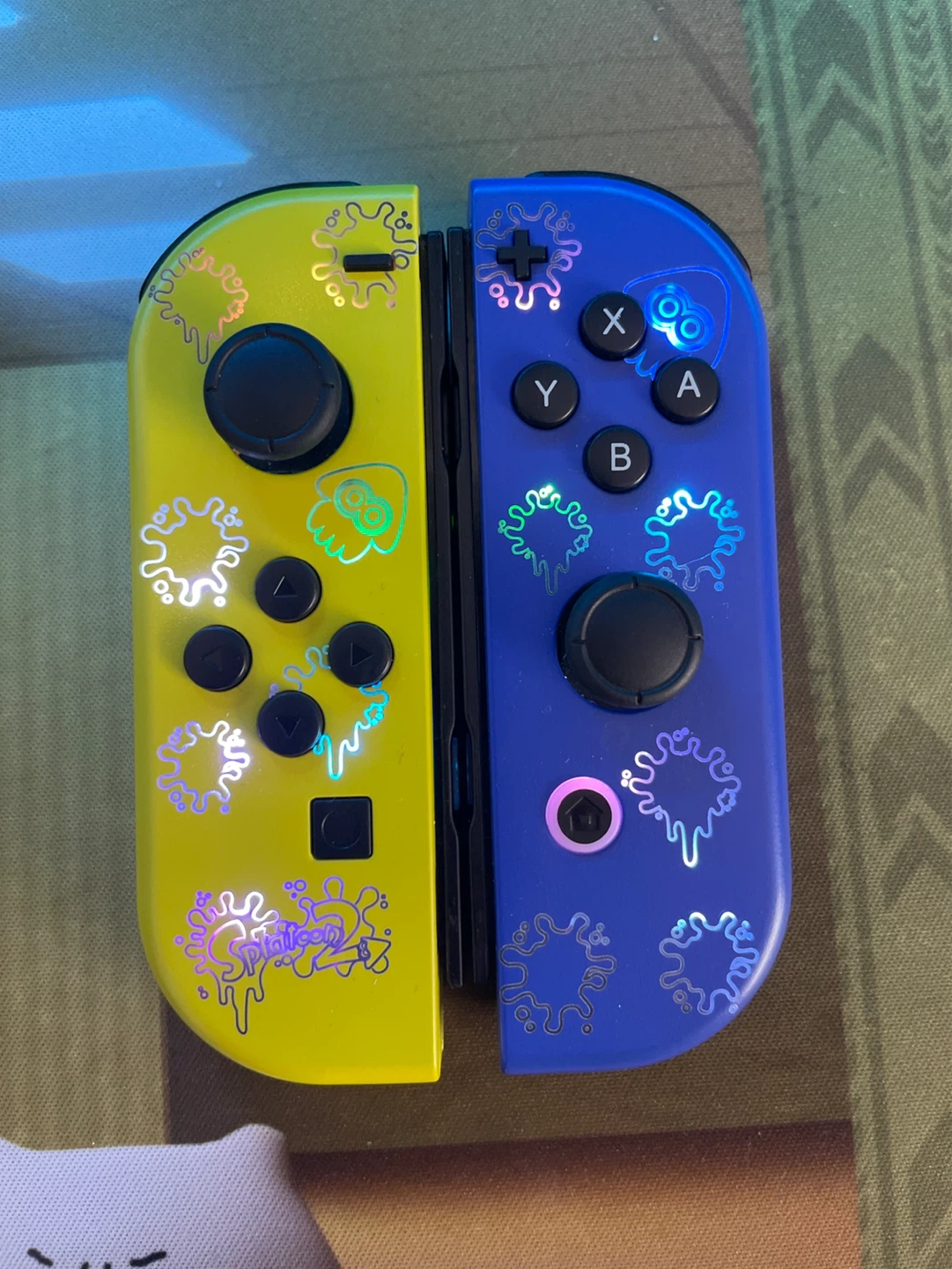 Nintendo Switch Splatoon Joy-Con Controllers - photo 2