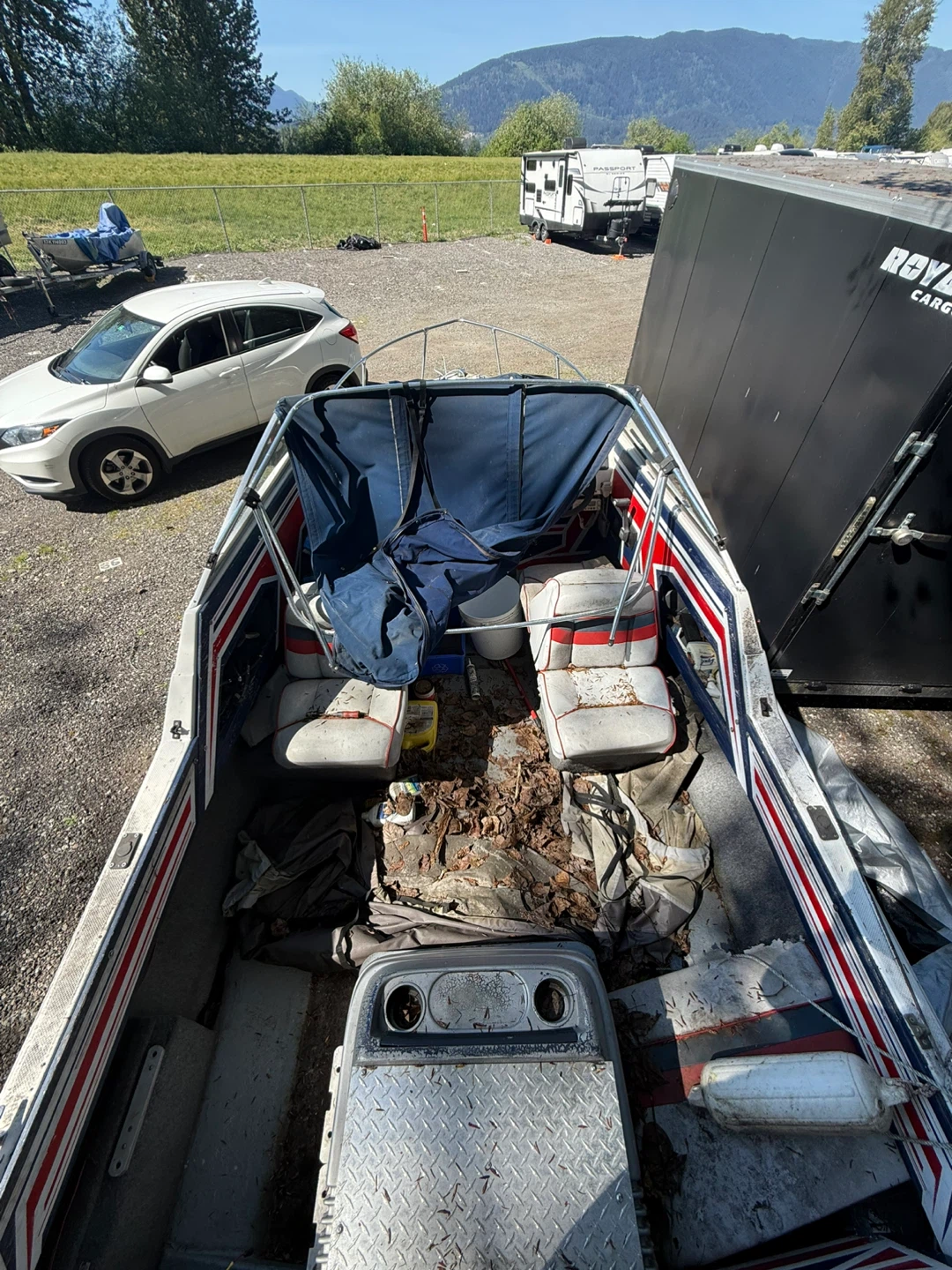 Bayliner Boat with Mercury Outboard Motor - photo 4