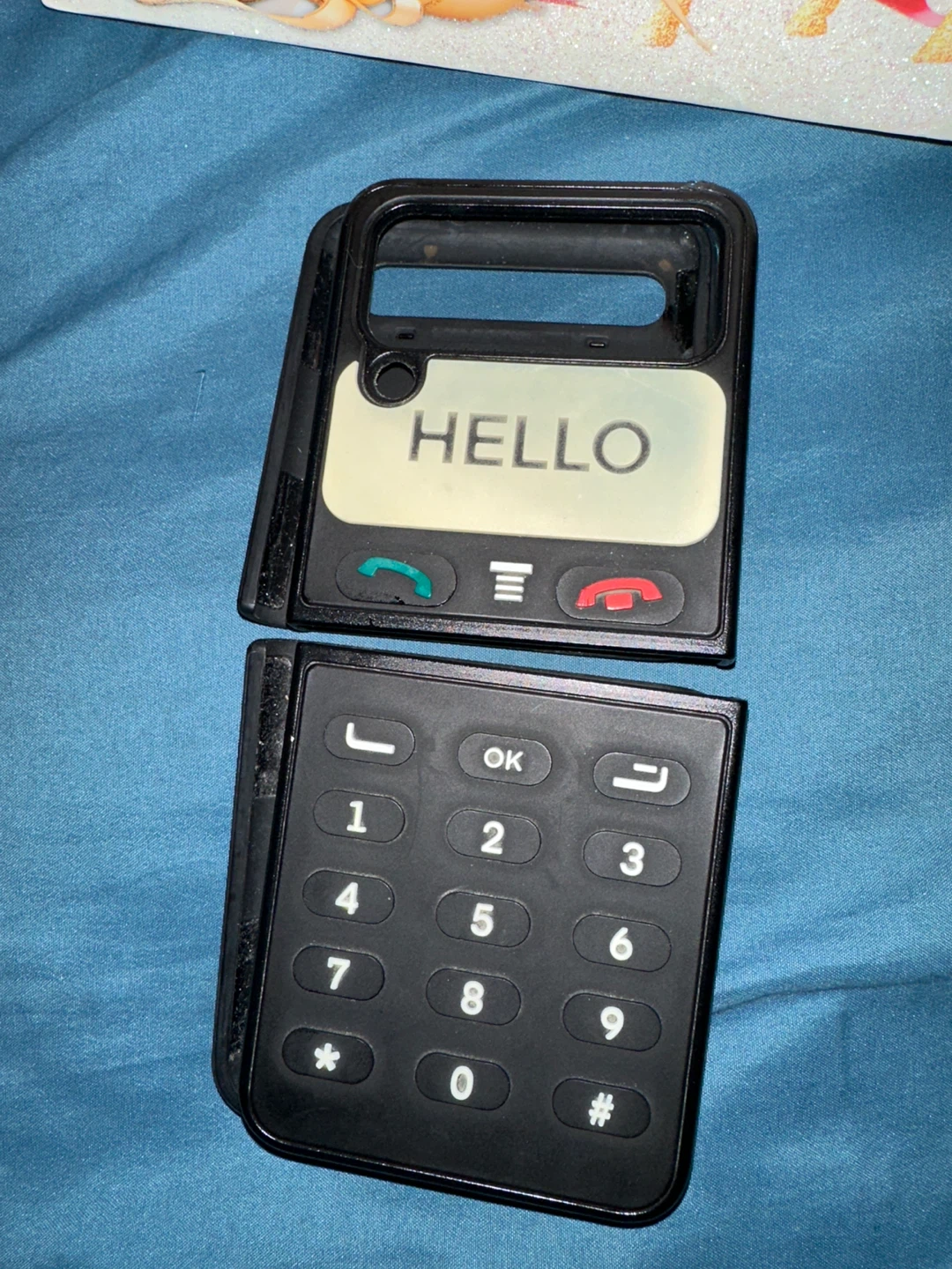 ⚽️ Spigen "Hello" Flip Phone Case for Samsung Galaxy Z Flip 3