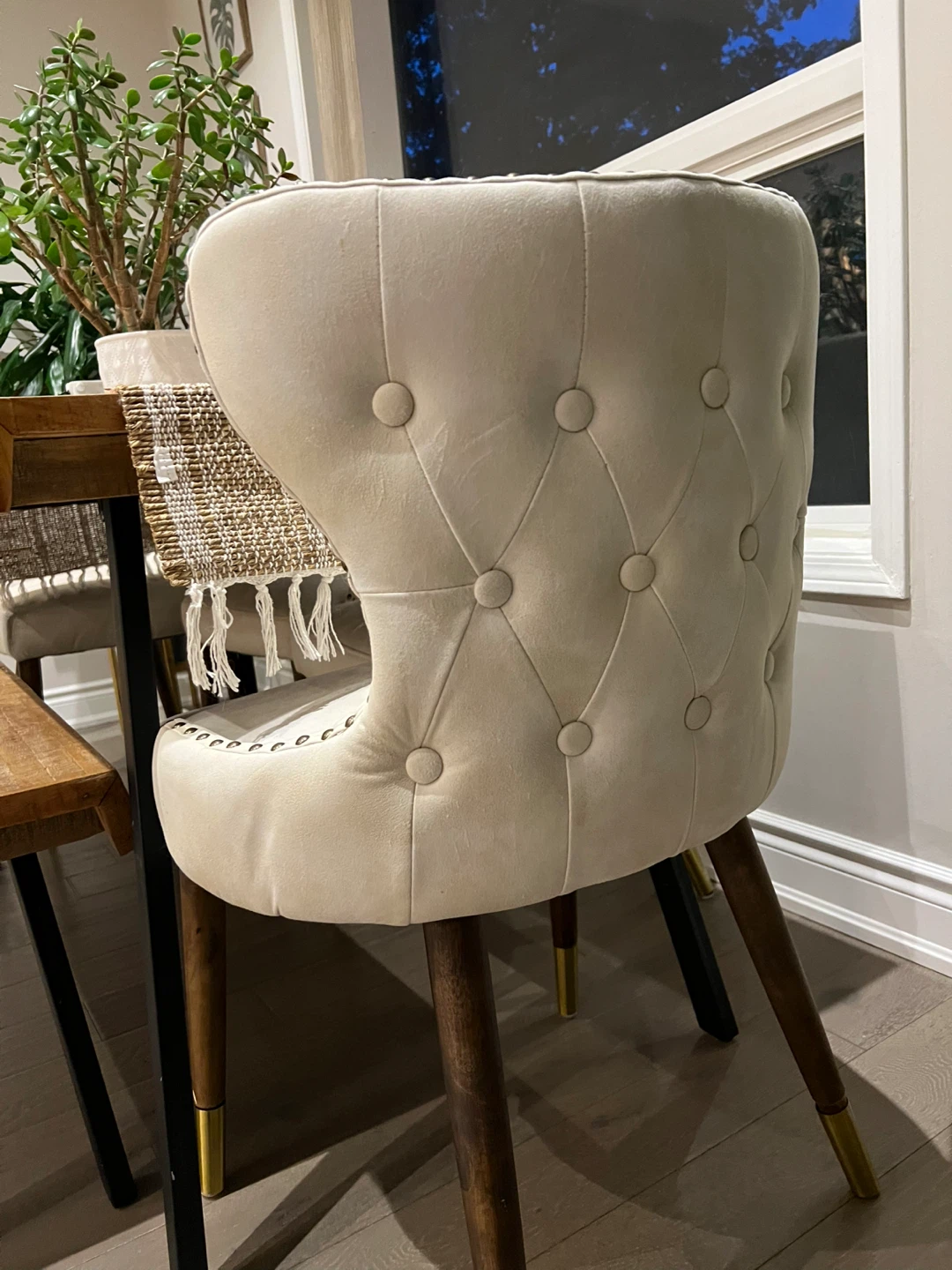 Structube Dining Table with Bench and Wayfair Chairs - photo 3