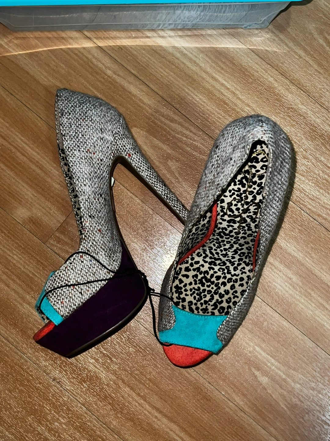 Women's Heels - Size 9 ⚽