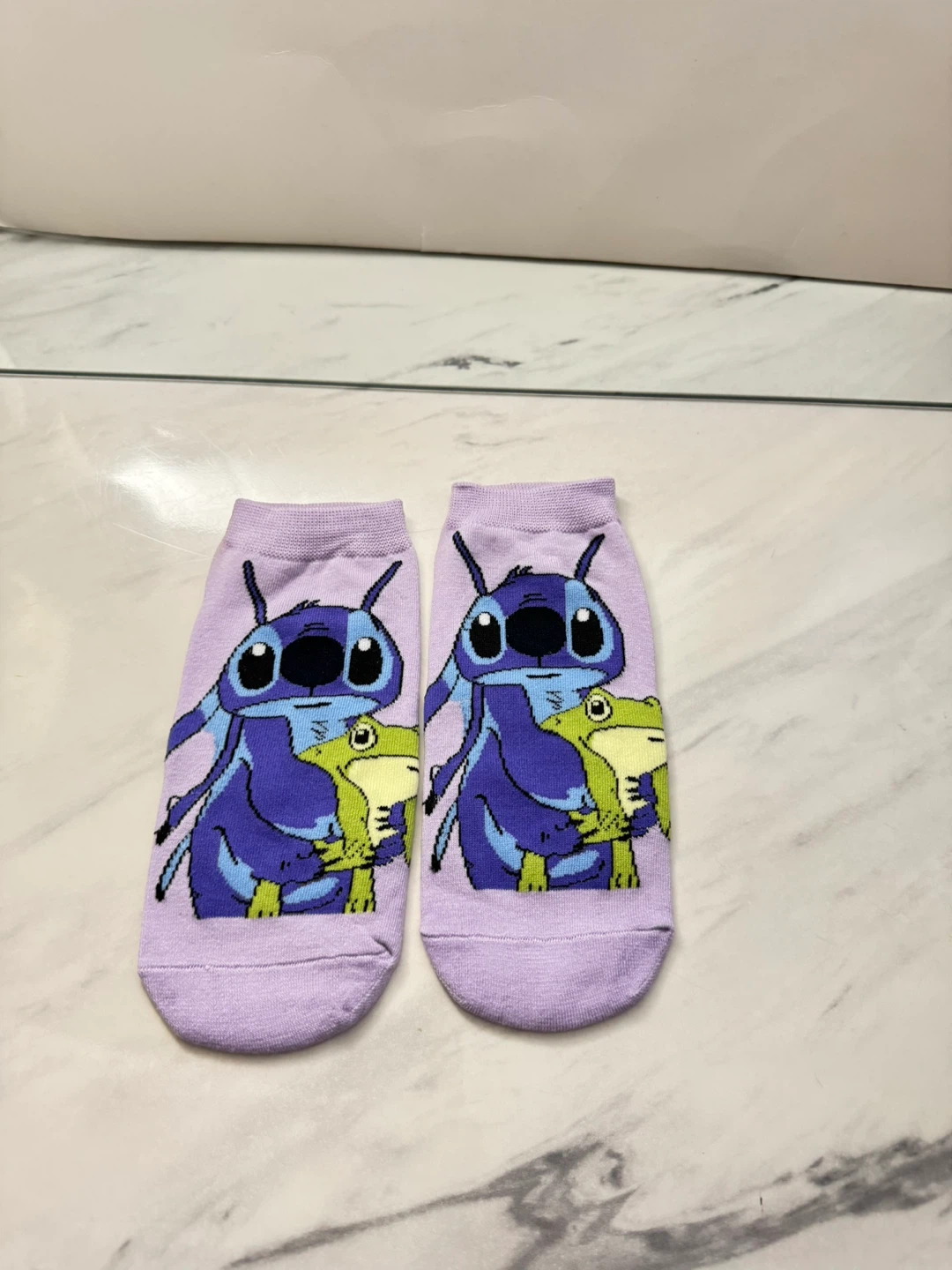 ⚽️Lavender Stitch & Frog Ankle Socks