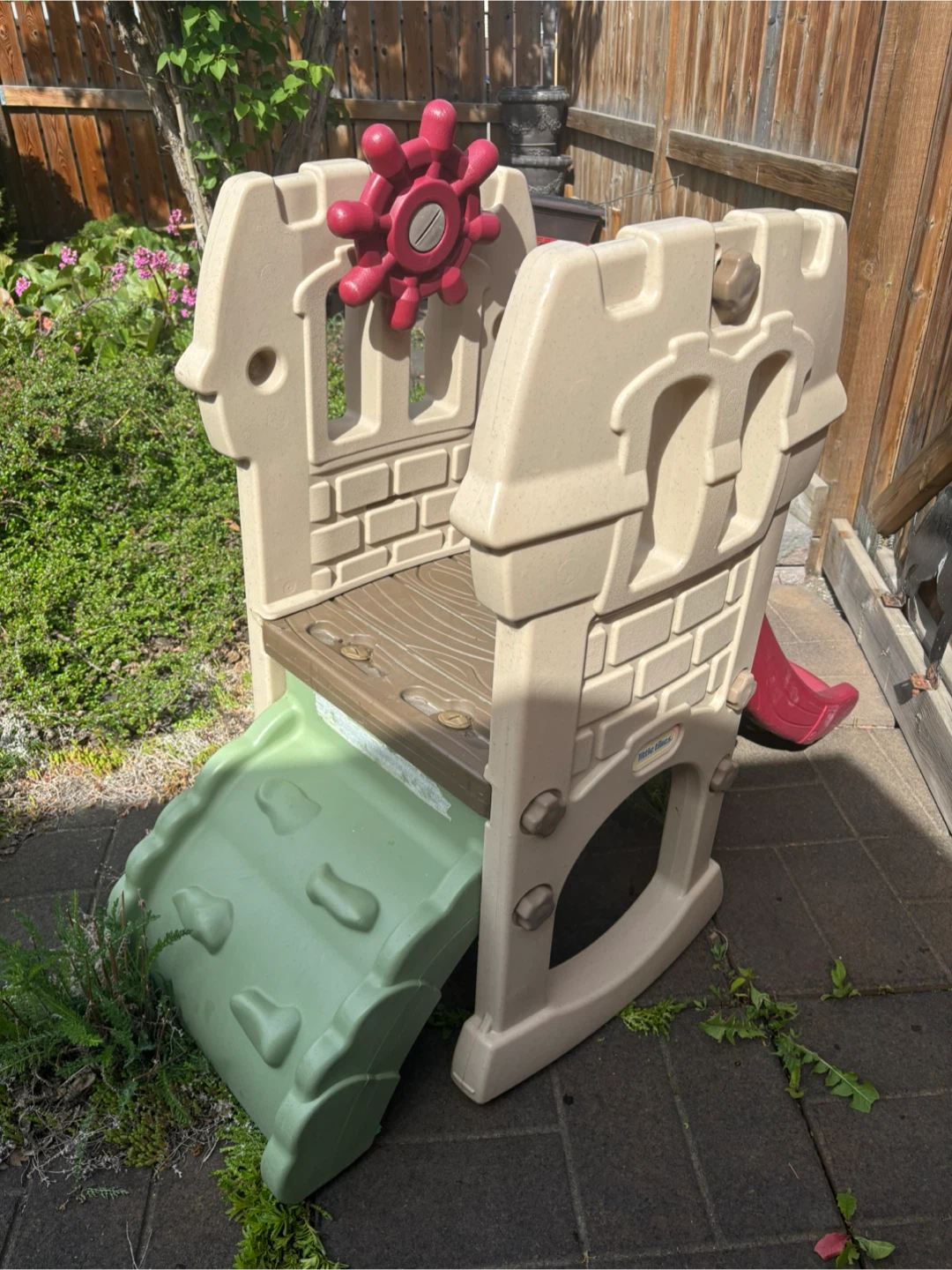 Little Tikes Castle Climber and Slide - photo 2