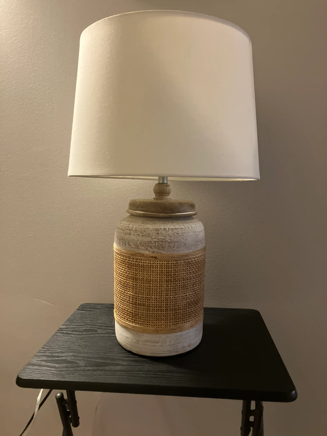 Decorative Table Lamp with Woven Accent - photo 2