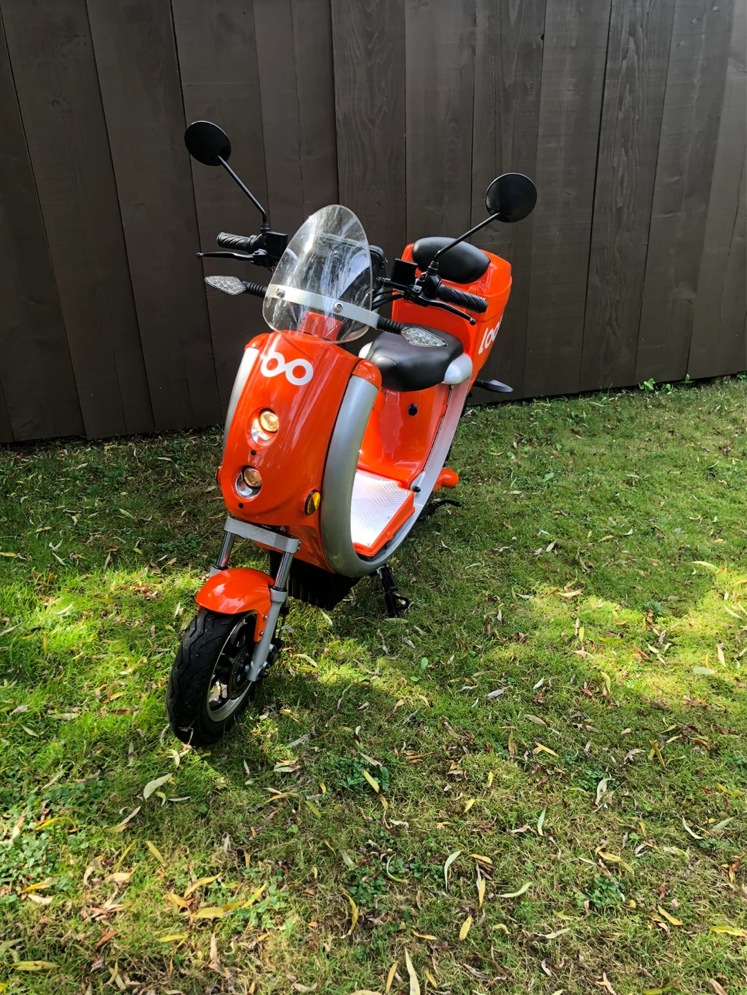 Loop EV Scooter - photo 2