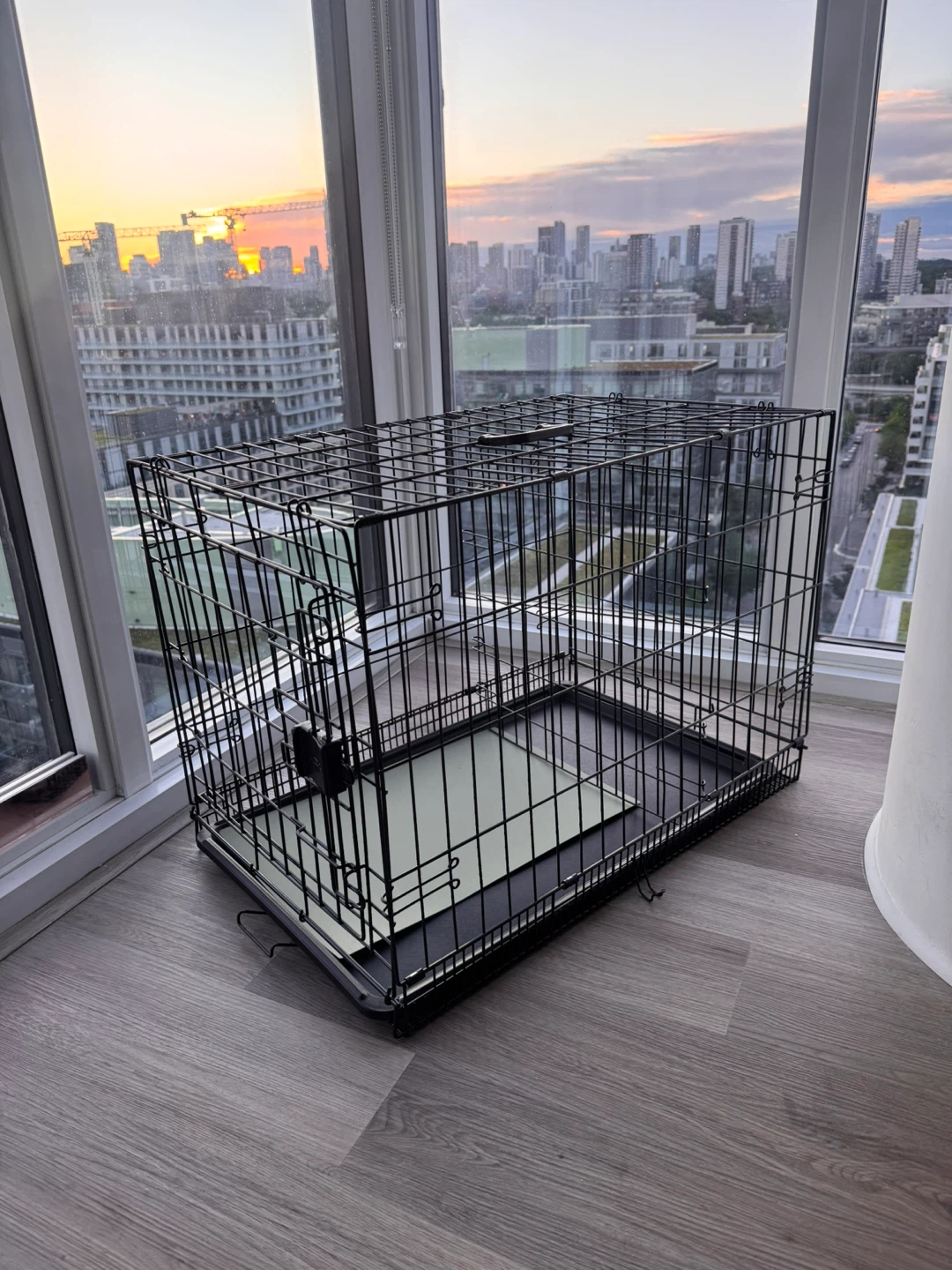Black Metal Dog Crate with Tray - photo 2