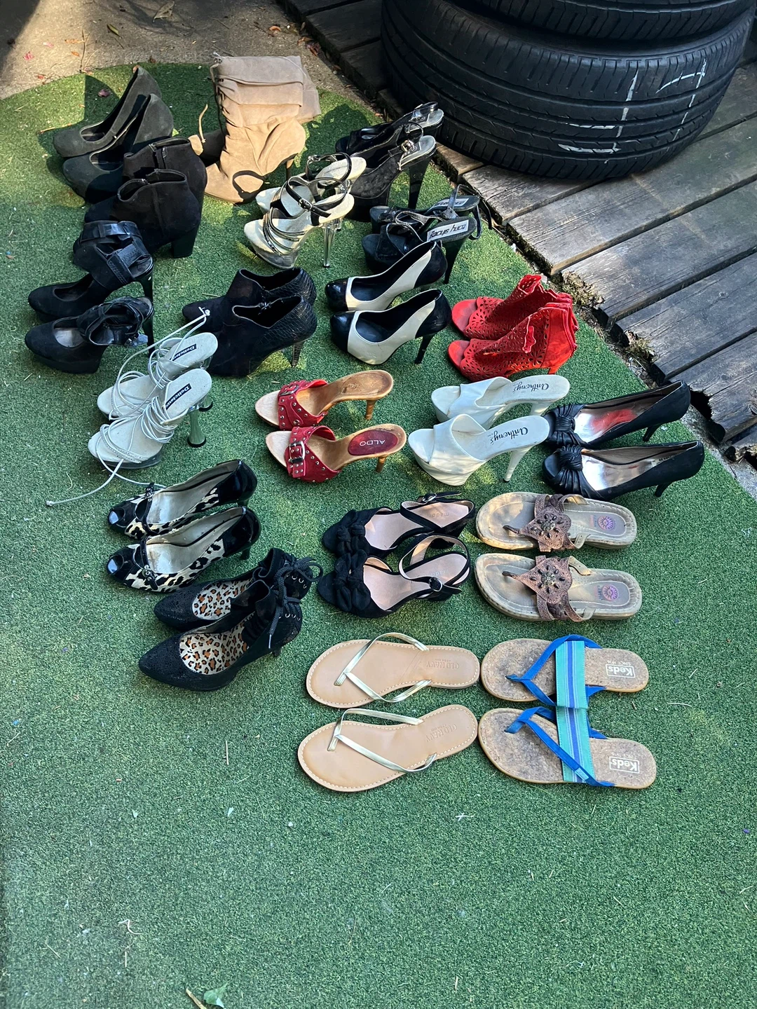 Assorted Women's Heels and Sandals - photo 3