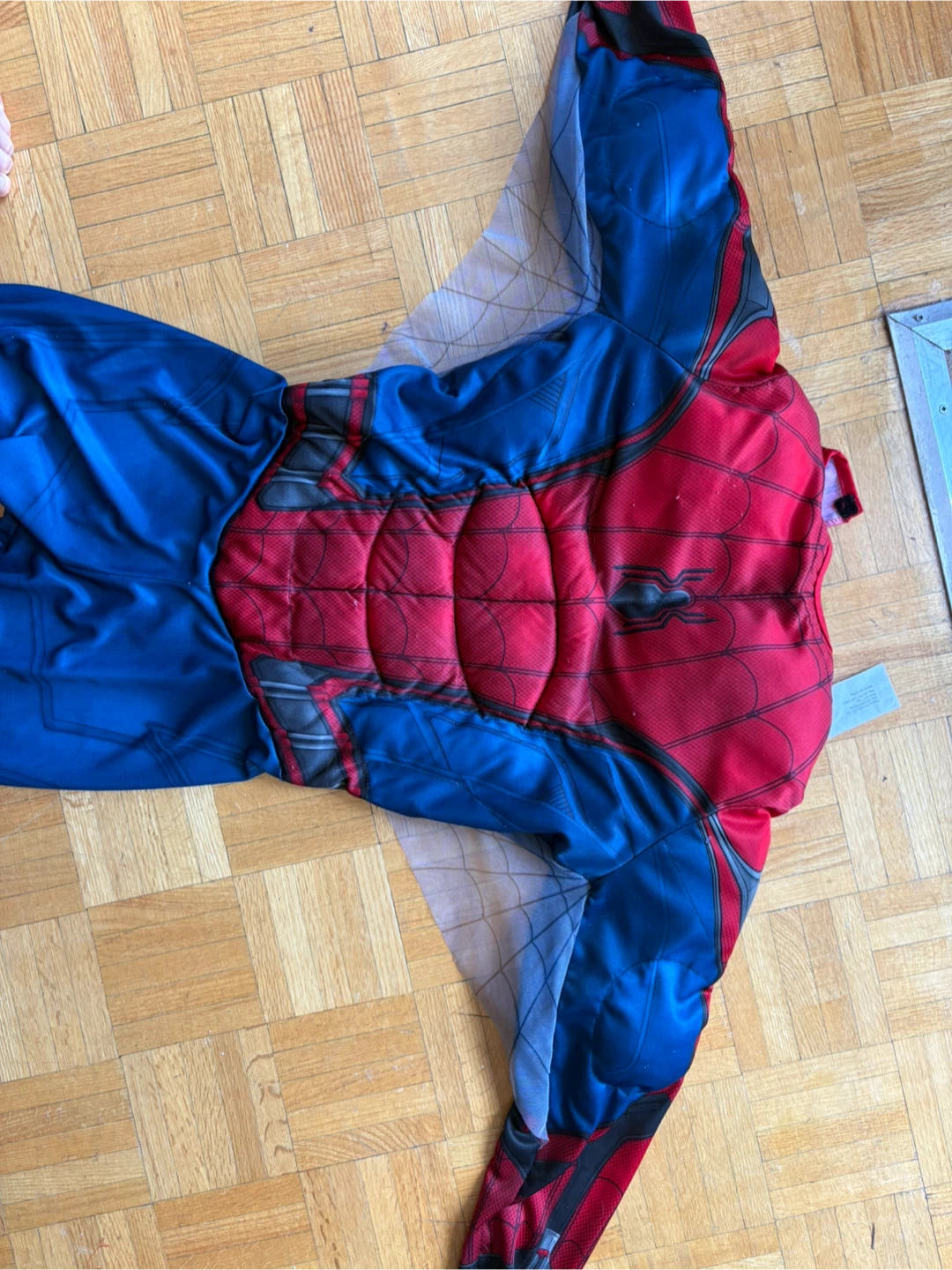 Spider-Man Costume size 10/12 - photo 2