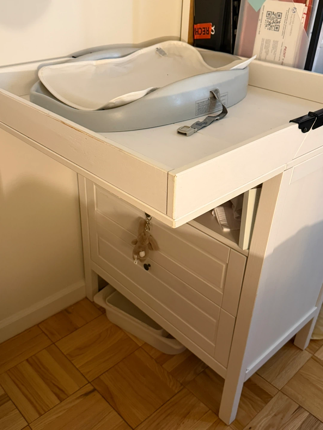 GIVING AWAY - White Changing Table with Drawers FOR FREE - photo 2